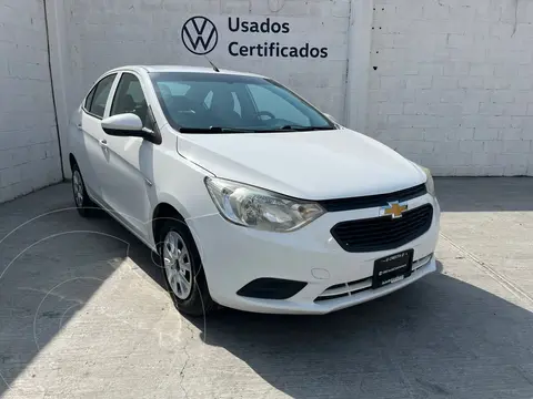 Chevrolet Aveo LS usado (2020) color Blanco precio $195,000