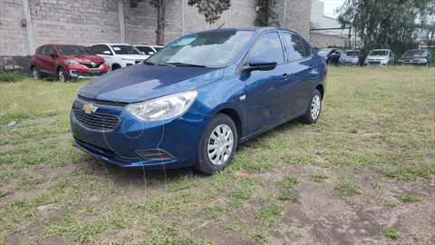 foto Chevrolet Aveo LS Aut usado (2021) color Azul precio $220,000