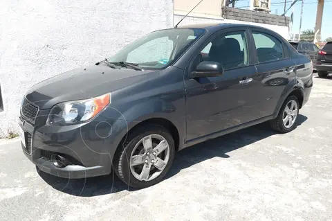 foto Chevrolet Aveo LTZ Aut usado (2015) color Gris precio $153,000