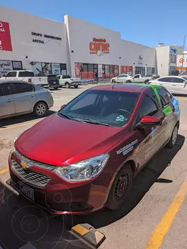 Chevrolet Aveo LT usado (2021) color Rojo Cerezo precio $165,000