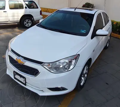 Chevrolet Aveo LTZ usado (2018) color Blanco precio $187,000