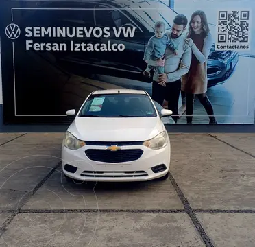 Chevrolet Aveo LS usado (2020) color Blanco financiado en mensualidades(enganche $41,000 mensualidades desde $6,590)