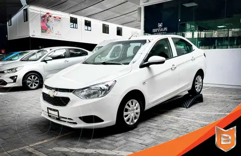 Chevrolet Aveo LS usado (2020) color Blanco precio $199,900