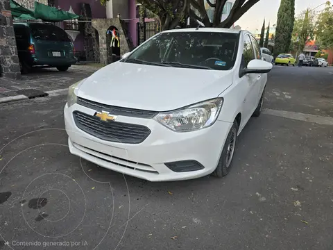 Chevrolet Aveo LS Aut usado (2019) color Blanco precio $157,000
