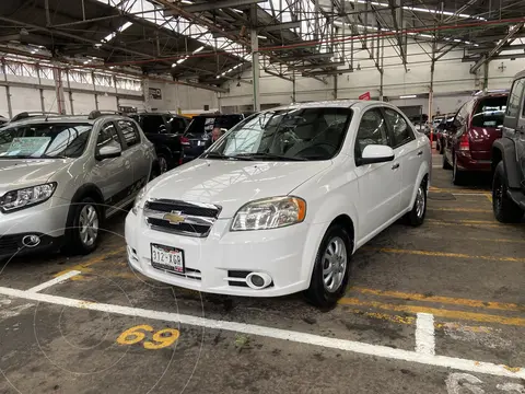 Chevrolet Aveo Paq E usado (2011) color Blanco precio $109,900