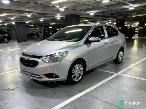 Chevrolet Aveo LT usado (2020) color plateado precio $205,000