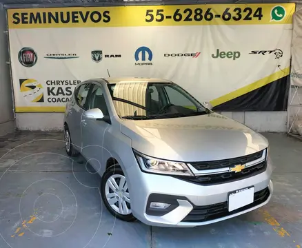 Chevrolet Aveo LS usado (2025) color plateado precio $247,700