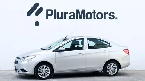 Chevrolet Aveo LT usado (2019) color plateado precio $169,000