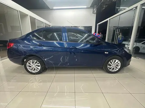 foto Chevrolet Aveo LT usado (2022) color Azul precio $239,000
