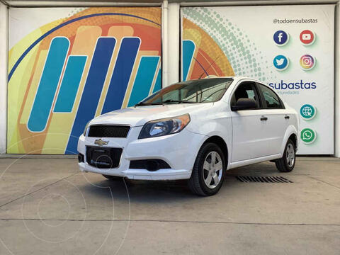 Chevrolet Aveo LS Aa usado (2017) color Blanco precio $122,000