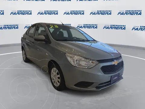 Chevrolet Aveo LS usado (2023) color Gris precio $230,000