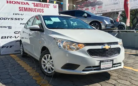 Chevrolet Aveo LS Aut usado (2021) color Blanco precio $198,000