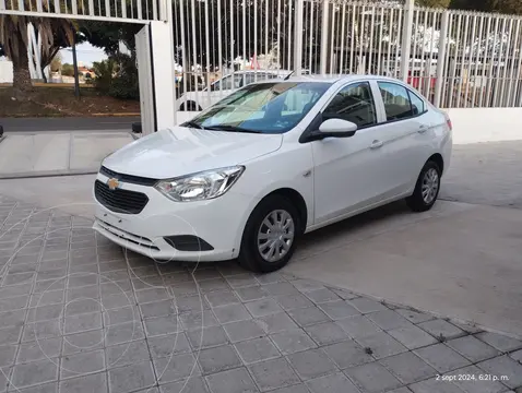 Chevrolet Aveo LS usado (2020) color Blanco precio $185,000