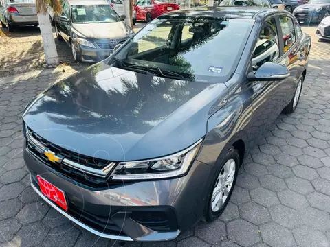 Chevrolet Aveo LT usado (2025) color Gris financiado en mensualidades(enganche $77,131 mensualidades desde $6,851)