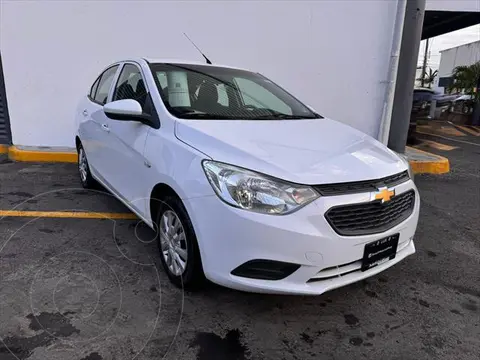 Chevrolet Aveo LS usado (2020) color Blanco precio $220,000