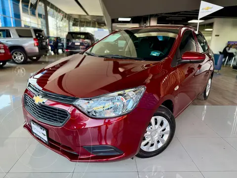 Chevrolet Aveo LS Aut usado (2022) color Rojo precio $233,000