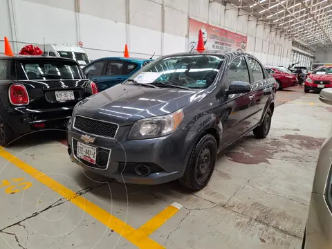 Chevrolet Aveo LT usado (2015) color Gris Oxford financiado en mensualidades(enganche $29,500 mensualidades desde $2,600)