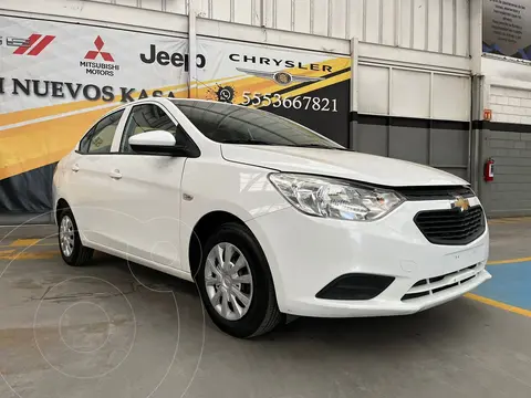 Chevrolet Aveo LS Aut usado (2022) color Blanco precio $210,000