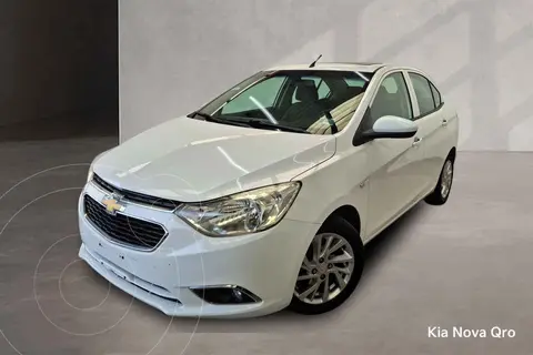Chevrolet Aveo LTZ Aut usado (2018) color Blanco precio $185,000