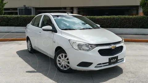 Chevrolet Aveo LS Aut usado (2022) color Blanco precio $199,800