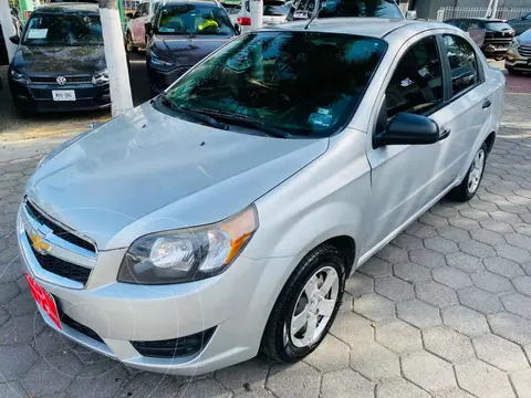 Chevrolet Aveo LS Aut usado (2018) color Plata precio $147,000