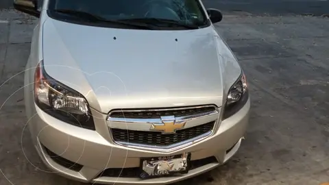 Chevrolet Aveo LS Aut usado (2017) color Gris precio $145,000
