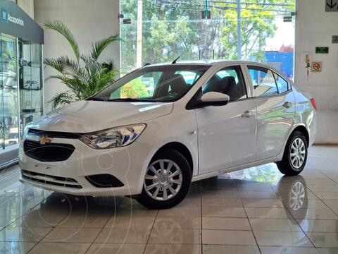 foto Chevrolet Aveo LS Aut usado (2021) color Blanco precio $230,000