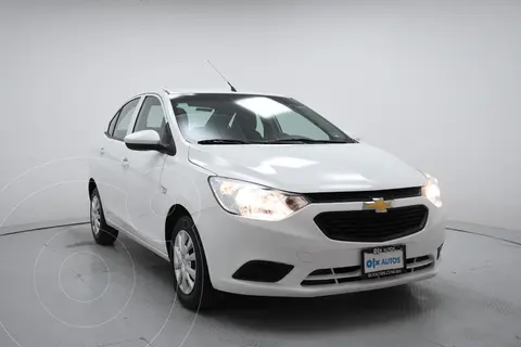 Chevrolet Aveo LS usado (2020) color Blanco precio $213,000