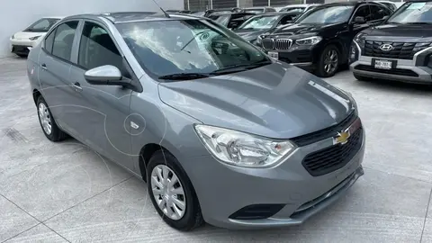 Chevrolet Aveo LS Aut usado (2023) color Gris financiado en mensualidades(enganche $90,288 mensualidades desde $3,879)