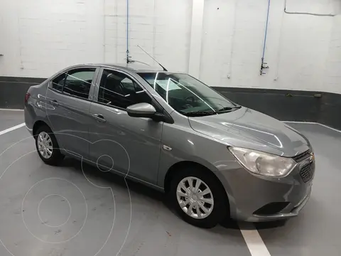Chevrolet Aveo LS Aut usado (2023) color plateado precio $230,000