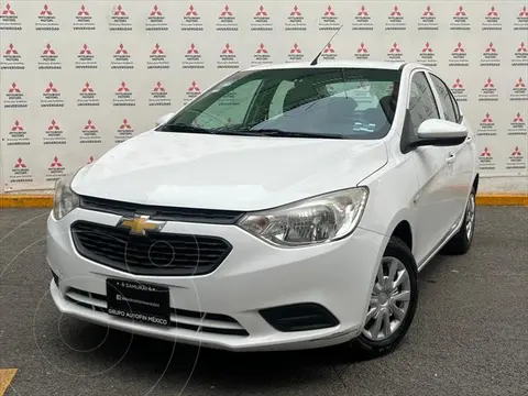 Chevrolet Aveo LS Aut usado (2020) color Blanco precio $214,900