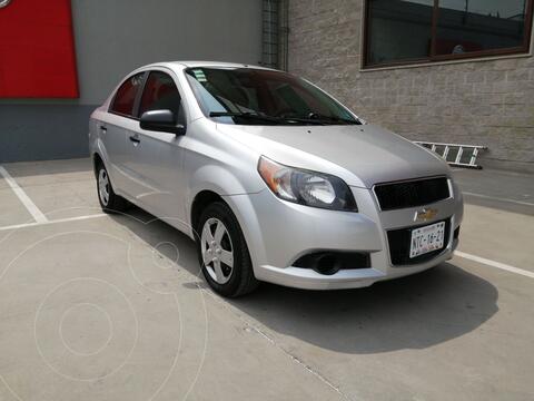 Chevrolet Aveo LS usado (2015) color Plata financiado en mensualidades(enganche $100,000 mensualidades desde $2,480)
