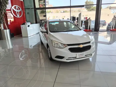 Chevrolet Aveo LS Aut usado (2022) color Blanco precio $189,000