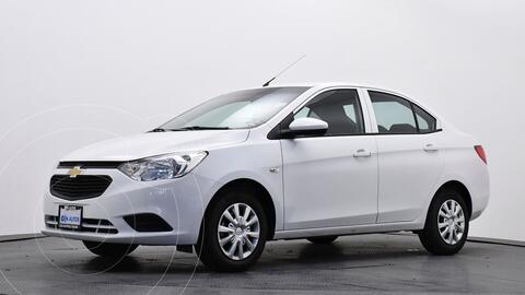 Chevrolet Aveo LS usado (2022) color Blanco precio $240,000