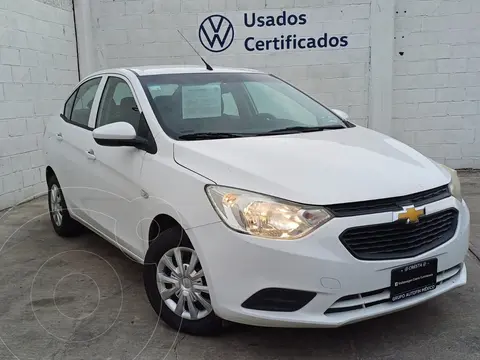 Chevrolet Aveo LS usado (2020) color Blanco precio $195,000