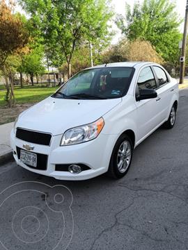 foto Chevrolet Aveo LTZ Aut usado (2015) color Blanco precio $125,000