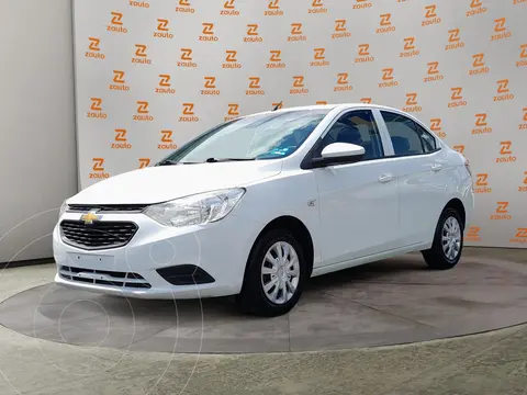 Chevrolet Aveo LS Aa radio (Nuevo) usado (2020) color Blanco financiado en mensualidades(enganche $42,570 mensualidades desde $5,117)