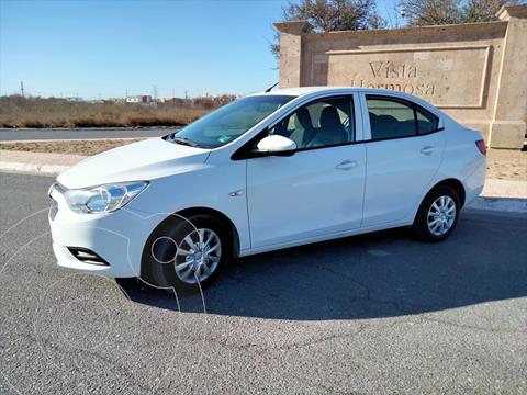 Chevrolet Aveo LS usado (2019) color Blanco precio $199,900