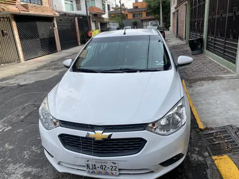Chevrolet Aveo LT usado (2019) color Blanco precio $199,900