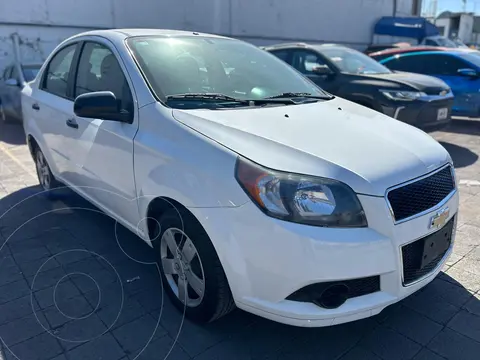 Chevrolet Aveo LS usado (2016) color Blanco precio $145,000