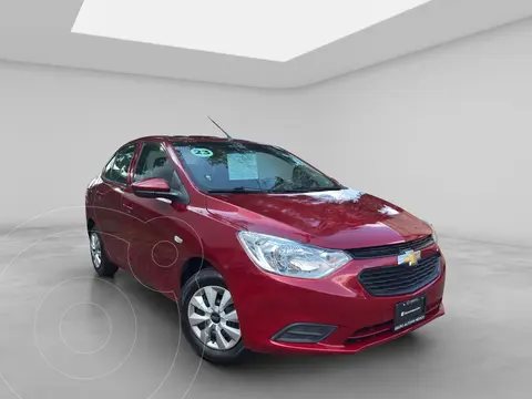 Chevrolet Aveo LS usado (2023) color Rojo precio $228,600