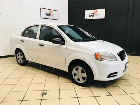 Chevrolet Aveo Paq A usado (2011) color Blanco financiado en mensualidades(enganche $69,750 mensualidades desde $4,340)