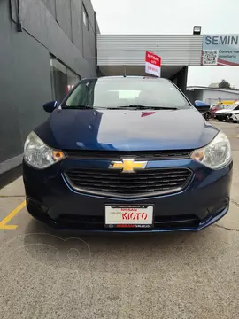 Chevrolet Aveo LS usado (2020) color Azul financiado en mensualidades(enganche $45,800)