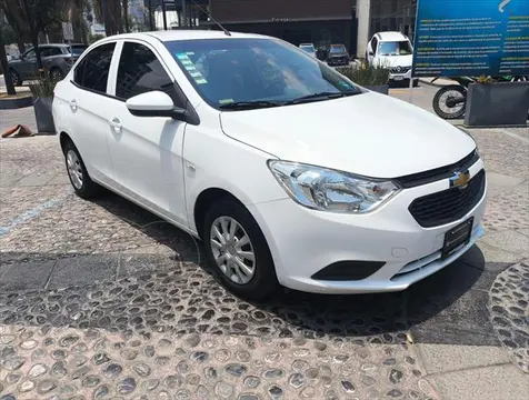 Chevrolet Aveo LS usado (2020) color Blanco precio $202,000