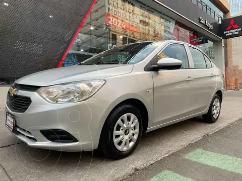 Chevrolet Aveo Paq A usado (2020) color Gris precio $192,000