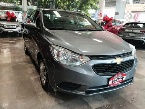 Chevrolet Aveo LS Aut usado (2022) color plateado precio $199,000