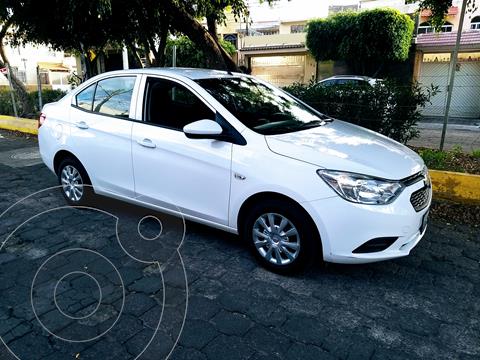 Chevrolet Aveo LS usado (2019) color Blanco precio $160,000
