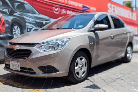 Chevrolet Aveo LS usado (2022) color Beige precio $213,000