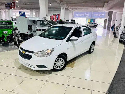 Chevrolet Aveo Paq A usado (2020) color Blanco precio $200,000