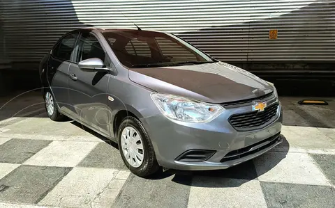 Chevrolet Aveo LS usado (2022) color Gris precio $185,000